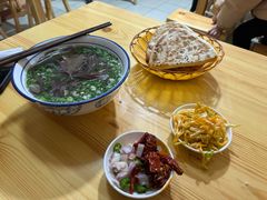 -陈掌柜澄城水盆羊肉(钟楼店)