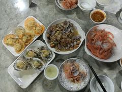 -四川小胡子海鲜(丁村万人海鲜广场店)