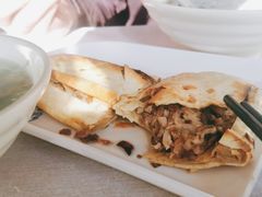 精品火烧-宝光熏肉鞋底火烧(新街口店)