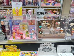 -泡泡玛特POPMART(国金街店)