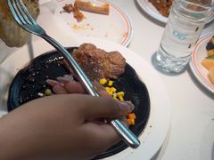 -牛排叔叔自助餐厅(太原万达店)