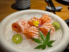 三文鱼腩-綱元·海鲜豆捞(明州里店)