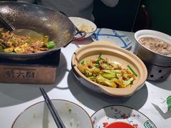 -费大厨辣椒炒肉(高铁吾悦广场店)