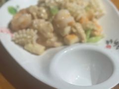 -肘子酥·天津菜·特色捞面(德云社店)