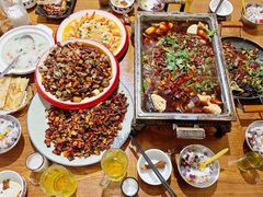 -峨眉烧烤(宝龙广场店)