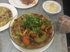 -YI PIN JU 一品居中餐厅 中国超市
