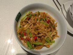 -绿草地·湘菜(悦方ID mall店)