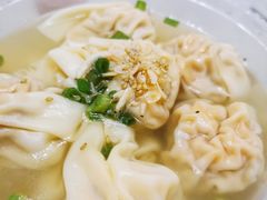 鲜虾蟹子云吞-云云美食
