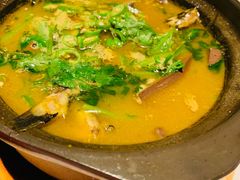 石锅鸡血黄辣丁-许家菜(望江店)