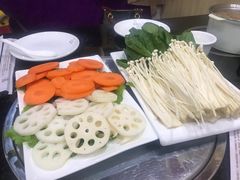 -蒙星月涮肚火锅城(宏运家园店)