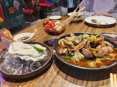 -蚝堡海鲜·威海菜·海肠捞饭·烧烤·亚洲吃蚝公司(幸福门店)