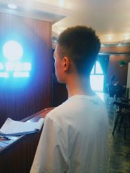 -小齐发型Star·Salon