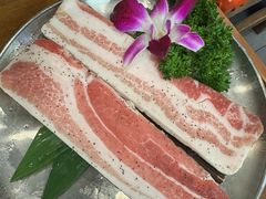 -明洞阿姨·韩式酱蟹烤肉·创意料理(方庄店)