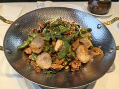 余干辣椒炒土猪肉-赣江里•江西菜(望京旺角店)