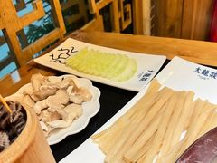 -大龙辣火锅·龙虾·烧烤(湖滨新天地店)