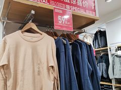 -优衣库(上海虹口龙之梦店)