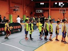 -呈康体育青少年篮球培训班(虹口店)