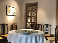 包厢-北平食府·北京烤鸭(北京西站六里桥店)
