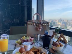 -上海龙之梦万丽酒店