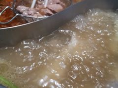 -左庭右院鲜牛肉火锅(浦江欢乐颂店)