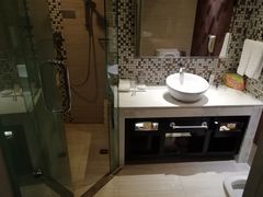 -西安长征华美达酒店