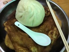 糖油饼配豆腐脑-增盛魁小吃店
