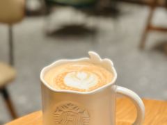 -星巴克臻选(万象前海店)