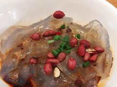 -诚铭记·虾仁汤包·成都小吃(融创店)
