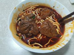 腱子牛肉面-易毛特色牛肉面(解放碑步行街店)