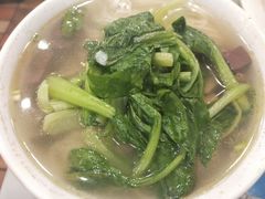 -月亮房·白斩鸡(娄山关路店)