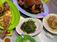 -明记烧鱼美味店