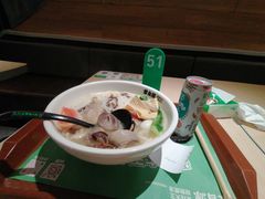 -蒙自源米线大王(东站店)