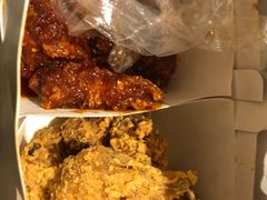 -BHC炸鸡(明洞总店)