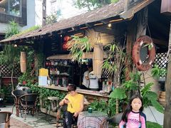-城墙外BAR