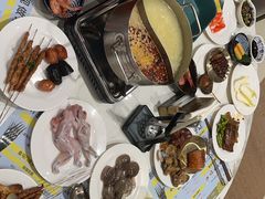 -金马门国际美食百汇(珞喻路店)