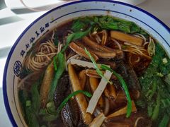 -镇南锅盖面馆(解放路店)