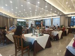 大堂-怡园饭店-餐厅(四望亭店)