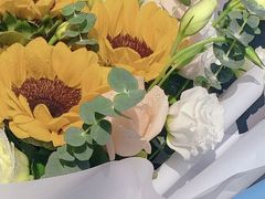 -玫瑰之约(花之语鲜花店)