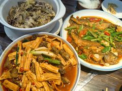 -民间瓦缸煨汤館(嵩山路店)