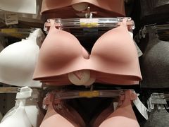 -优衣库(东莞东城万达广场店)