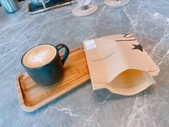 -星巴克臻选(南京艾尚天地店)