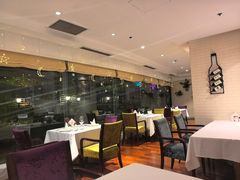 -深圳富苑皇冠假日套房酒店