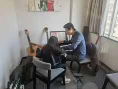 -何顺华吉他沙龙