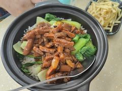 -龙记桂林米粉(财满街店)