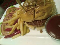 -芭莉与彩虹西餐厅(成都合生汇店)