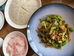 -老唐三下锅 ·张家界地标美食(溪布街店)