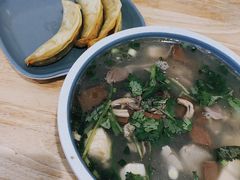 -老新隆牛肉锅贴(新街口店)