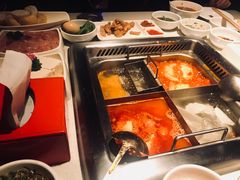 -海底捞火锅鲜切牛肉主题店(长寿路店)