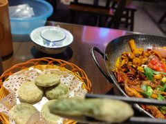 蒿子粑粑-富正毅三下锅·湘西韵味(天门山索道店)