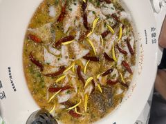 -渔语鱼新川菜Bistro(万象天地店)